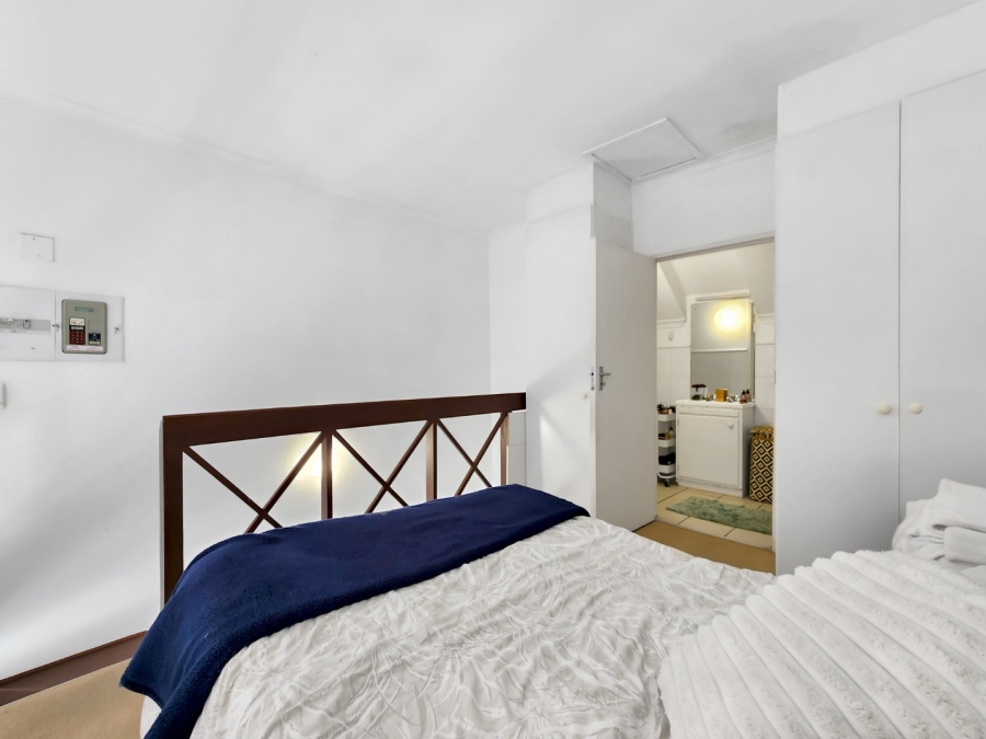 1 Bedroom Property for Sale in Observatory Western Cape
